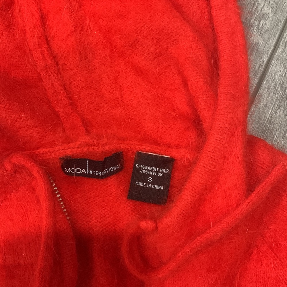 Cardigan - Picture 2 of 2